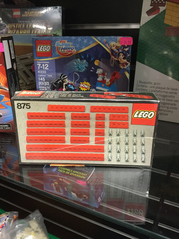 Lego 875 - Rogue Toys