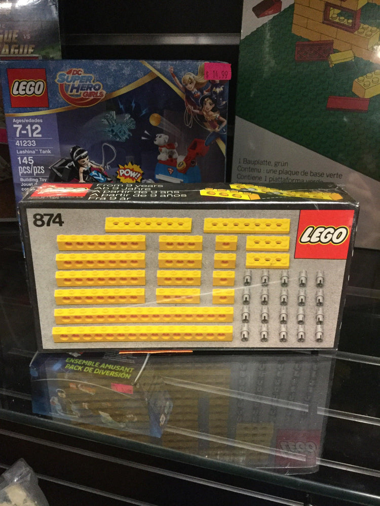 Lego 874 Yellow Bricks - Rogue Toys