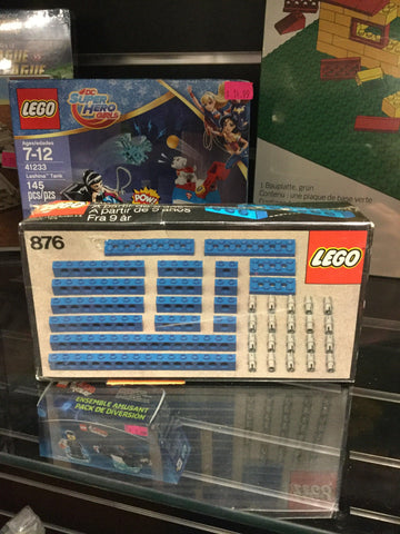 Lego 876 - Rogue Toys