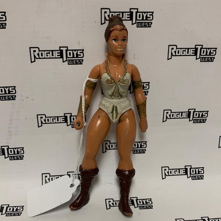 MATTEL - VINTAGE 1982 MASTERS OF THE UNIVERSE - TEELA (BROWN VARIANT) - Rogue Toys