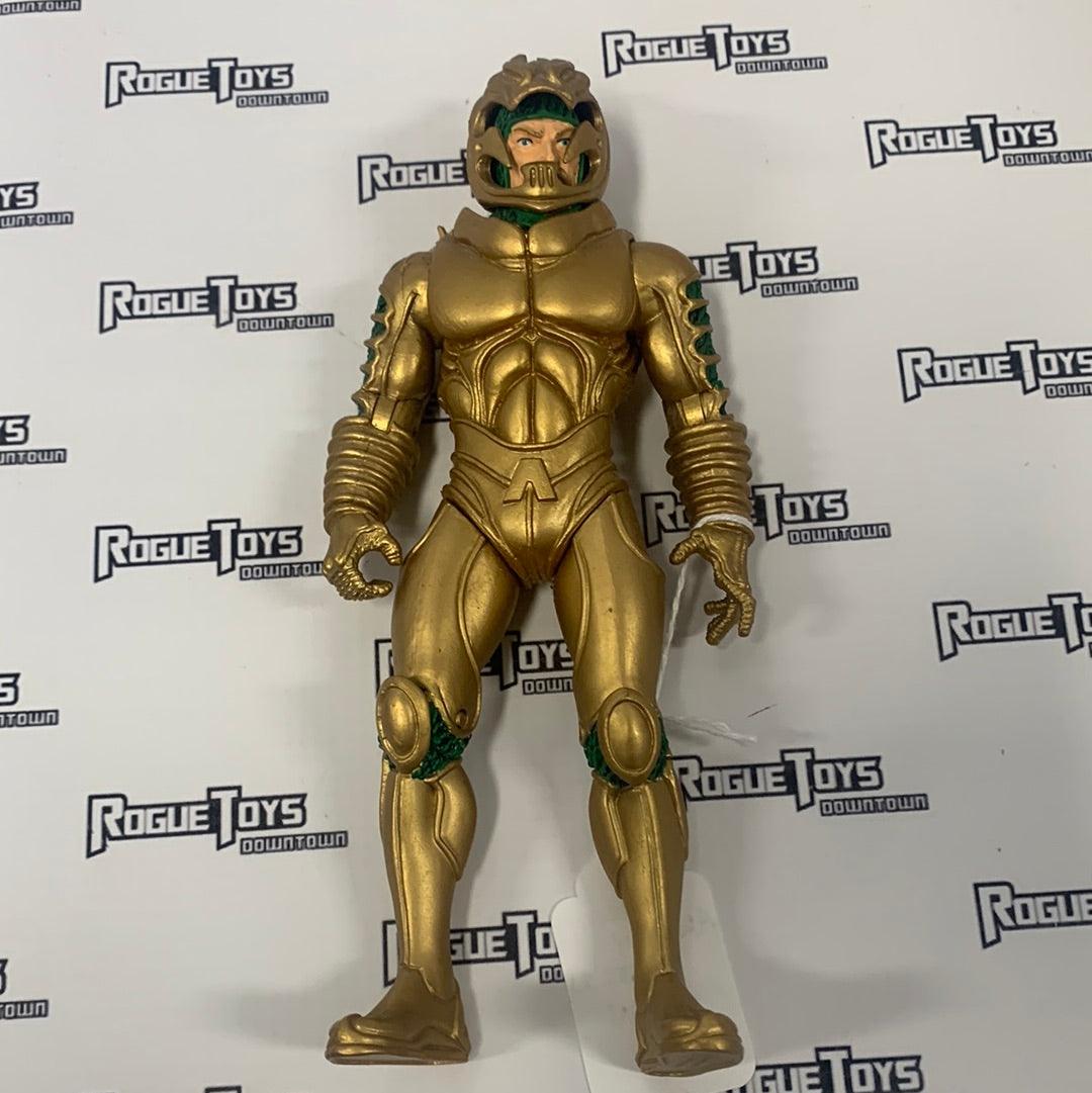 DC Direct Aquaman Armory Seriee 2 - Rogue Toys